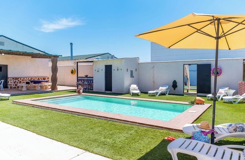 La Lantejuela Cottage | Casa Lola Holiday Home - Lantejuela