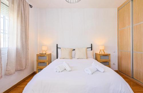 Mairena del Aljarafe House | Casa Los Patios Mairena 6 Pax 2 Banos AC