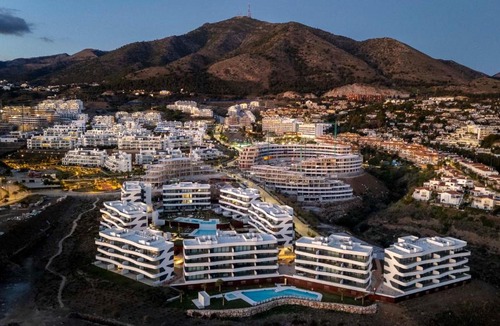 Fuengirola Apartment | Casa Lozano - Sea View Apartment with Terrace and Pool, Higueron West, Fuengirola