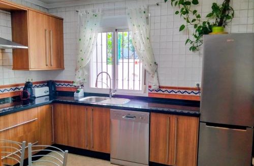 Canillas de Aceituno House | Casa Luis