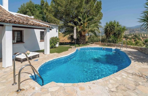 Algodonales Villa | Casa Madrigueras Algodonales by Ruralidays