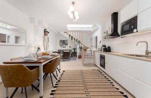 Historic Center of Estepona Apartment | Casa Mata Violeta - Estepona's old town