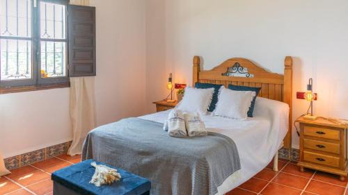 Arenas House | Casa Mirador del Mar Arenas by Ruralidays