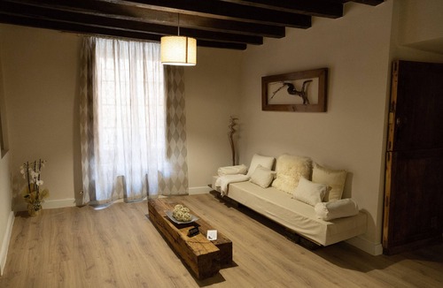 Toro Apartment | Casa Nicola - A 16th-century house with an underground wine cellar in the historic district