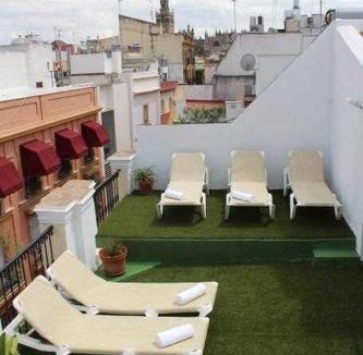Alfalfa House | Casa palacio del siglo XVIII en centro Sevilla.