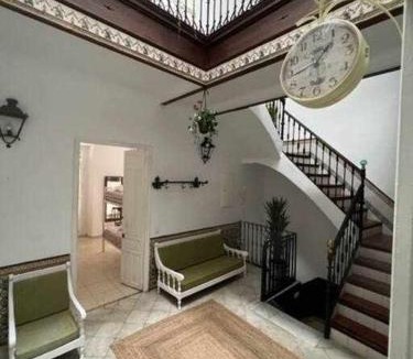 Alfalfa House | Casa palacio del siglo XVIII en centro Sevilla.