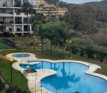 Puerto de la Duquesa Apartment | CASA PERFECTA PARA PAREJAS Y FAMILIA (MANILVA)