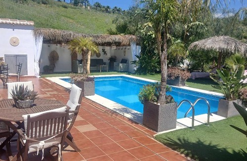 Vinuela Villa | Casa Rosala, lake view+Maroma mountain+white villages and with private pool