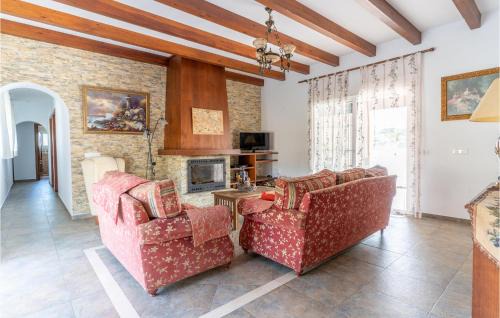 New Golden Mile House | Casa Rosas