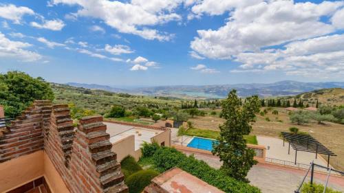 Periana Villa | Casa Rural Azahar Periana by Ruralidays