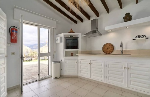 Competa Hotel | Casa Rural Cómpeta Piscina Barbacoa y Vista