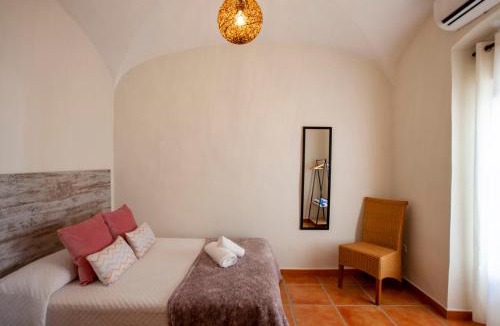 Cordobilla de Lacara House | Casa rural con piscina La Salamandrija