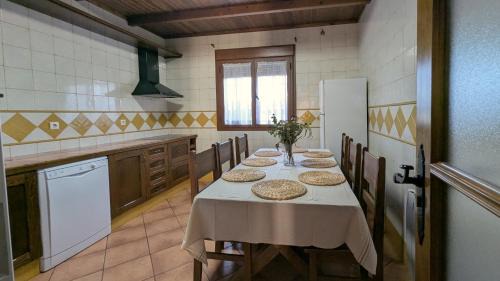 Zarza de Alange House | Casa rural con piscina Los Cortinales
