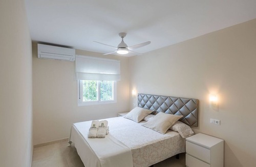 Benajarafe Villa | Casa Rural con Vistas Mar Vélez-Málaga by Ruralidays