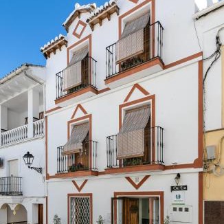 Alozaina House | Casa Rural Del Rio