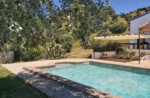 El Gastor Villa | Casa Rural en Plena Naturaleza