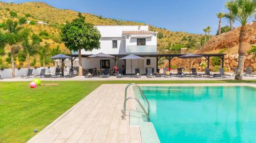 Totalan House | Casa Rural Era del Puerto Totalán by Ruralidays