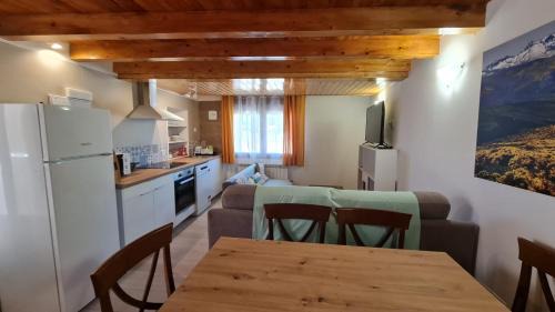 Navarredonda de Gredos House | Casa rural los 7 pinos de Gredos