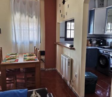 Benaocaz House | Casa rural Isabel, en Sierra de Grazalema
