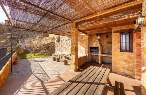 Abrucena House | Casa Rural La Jirola-El Balcón with Mountain Views, Wi-Fi and Air Conditioning