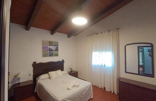 Malcocinado House | Casa Rural La Loba