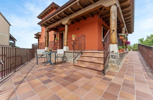 Torrecaballeros House | Casa Rural Los Hebrero