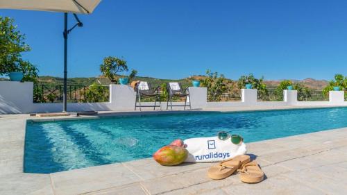 Rio Velez House | Casa Rural Maestro Vela Vélez-Málaga by Ruralidays