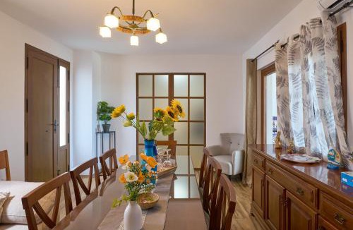 Zuheros House | Casa Rural Marta