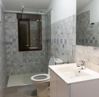 Los Giles House | Casa rural Mirador del Río Tus, en Yeste