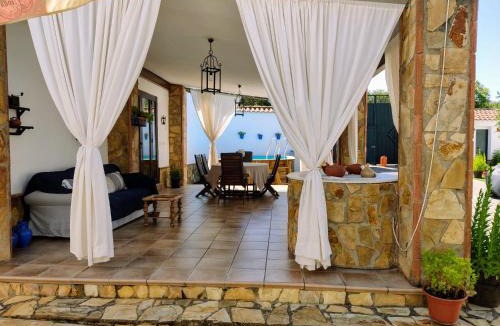 El Real de la Jara House | Casa Rural VILLAMADA
