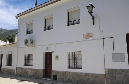 Benamahoma Cottage | Casa San Antonio, ideal for groups, capacity for 10 people