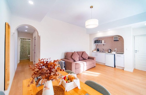 Santa Marina Apartment | Casa San Mateo