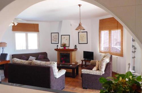 Arenas House | Casa Soleada with private pool