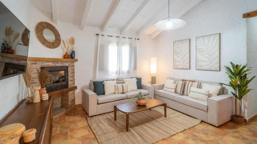 Antequera Villa | Casa Tomas Antequera - La Higuera by Ruralidays