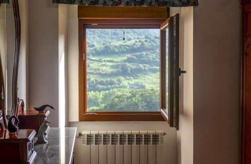 Abandames House | Casa Vely - country house in Abandames (Peñamellera Baja)