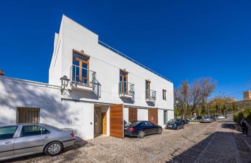 Carmona House | Casa Xanadu Carmona - Stylish villa with rooftop terrace and stunning views of Parador