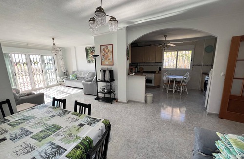 Bolnuevo House | Casa Zorro - Family Villa with Private Pool/Garden & 10 min walk to the beach