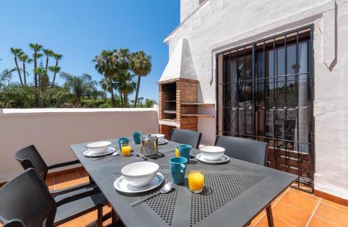 Oasis del Capistrano Apartment | Casablanca 25 Oasis Properties