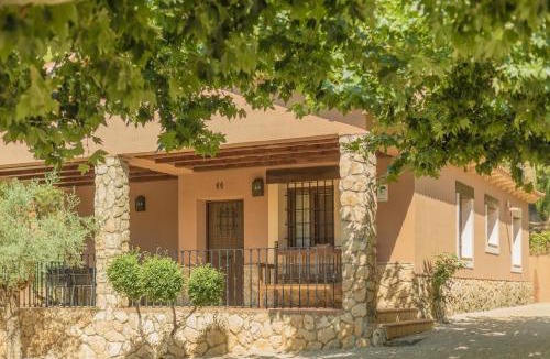 Yeste House | Casas rurales Batan Rio Tus con Pozas Naturales en Yeste