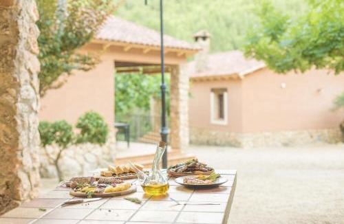 Yeste House | Casas rurales Batan Rio Tus con Pozas Naturales en Yeste