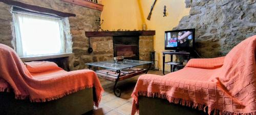 Blacha House | Casas rurales Gemerendura con patio y Son Soles con piscina