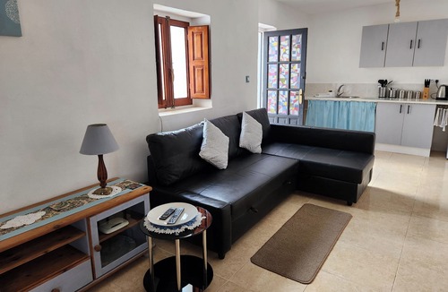 Huercal-Overa Apartment | Casita-1 To 5guests-pool-patio-bbq-parking
