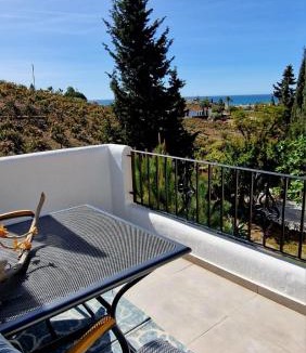 Benajarafe House | Casita Suerte
