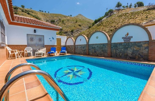 Competa Villa | Castillo de la Hazalara Cómpeta by Ruralidays