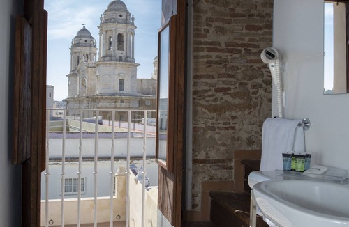 Old Town Hotel | Casual Con Duende Cádiz Hotel by Casual Hoteles