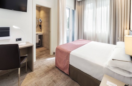 Santa Aurelia-Cantabrico-Atlantico-La Romeria Hotel | Catalonia Híspalis