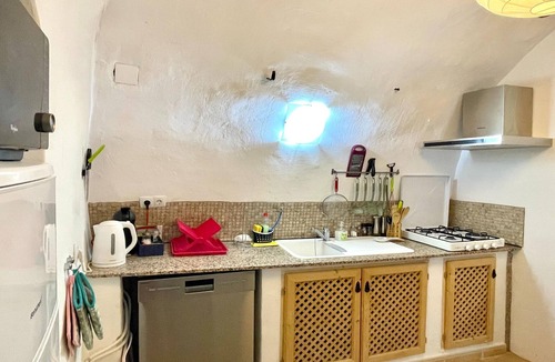 Cullar House | Cave House in Cúllar near Historic Centre
