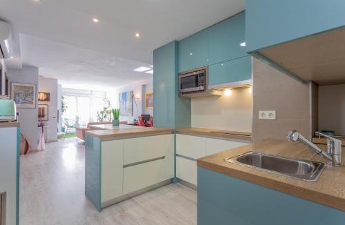 Cervantes Apartment | Center Templo Garden parking gratis