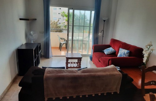 Estepona Apartment | Central 2-Bed Apartment in Estepona Port