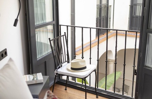Alfalfa Apartment | Central and cozy flat for 3 people with Free Parking